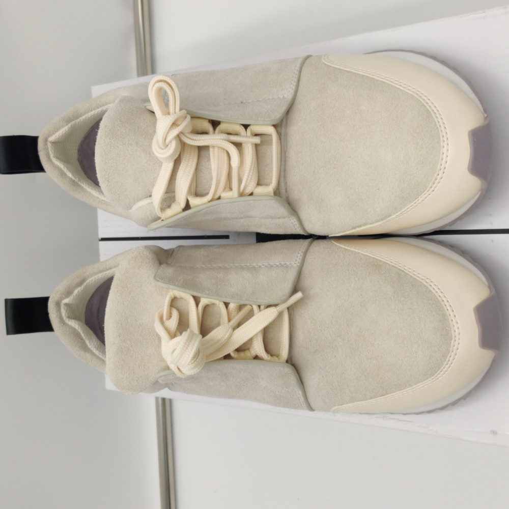 Women's Dolce Vita Rally Ivory Suede Sneakers 7.5M